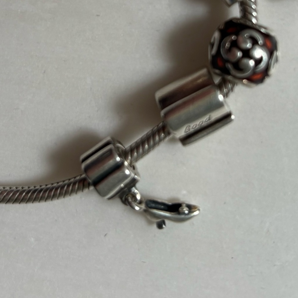 Pandora High Heel Charm - Picture 3 of 6